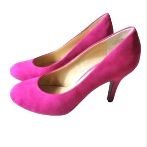 Kelly & Katie Fuchsia Suede Heels